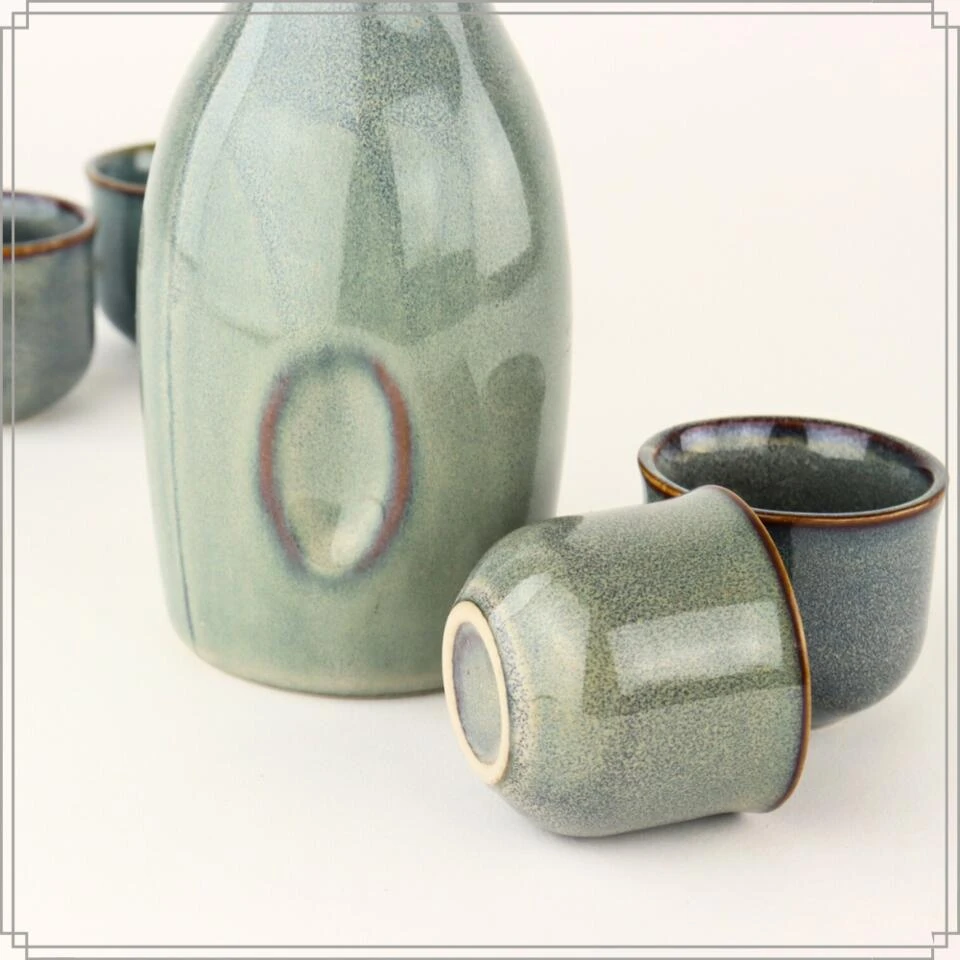 OTIX Sakeset Voor Rijstwijn 5 Delig Van Aardewerk Met 4 Kopjes En Een Fles 6 OTIX Sakeset Voor Rijstwijn 5 Delig Van Aardewerk Met 4 Kopjes En Een Fles - Afbeelding 4