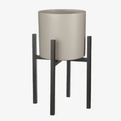 Mica Decorations Ascot Plantenstandaard L41,5 X B41,5 X H50 Cm Zwart -Tuinmeubel Winkel 1000062286 0111