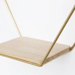 Zeshoekig Metalen Wandrek Met 1 Houten Plankje - 25x28,5 Cm - Goud 8 Zeshoekig Metalen Wandrek Met 1 Houten Plankje - 25x28,5 Cm - Goud -Tuinmeubel Winkel 1000067191 0102