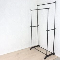 Orange85 Kledingrek Dubbel Op Wieltjes Zwart Metaal Garderoberek -Tuinmeubel Winkel 1000068871 0101