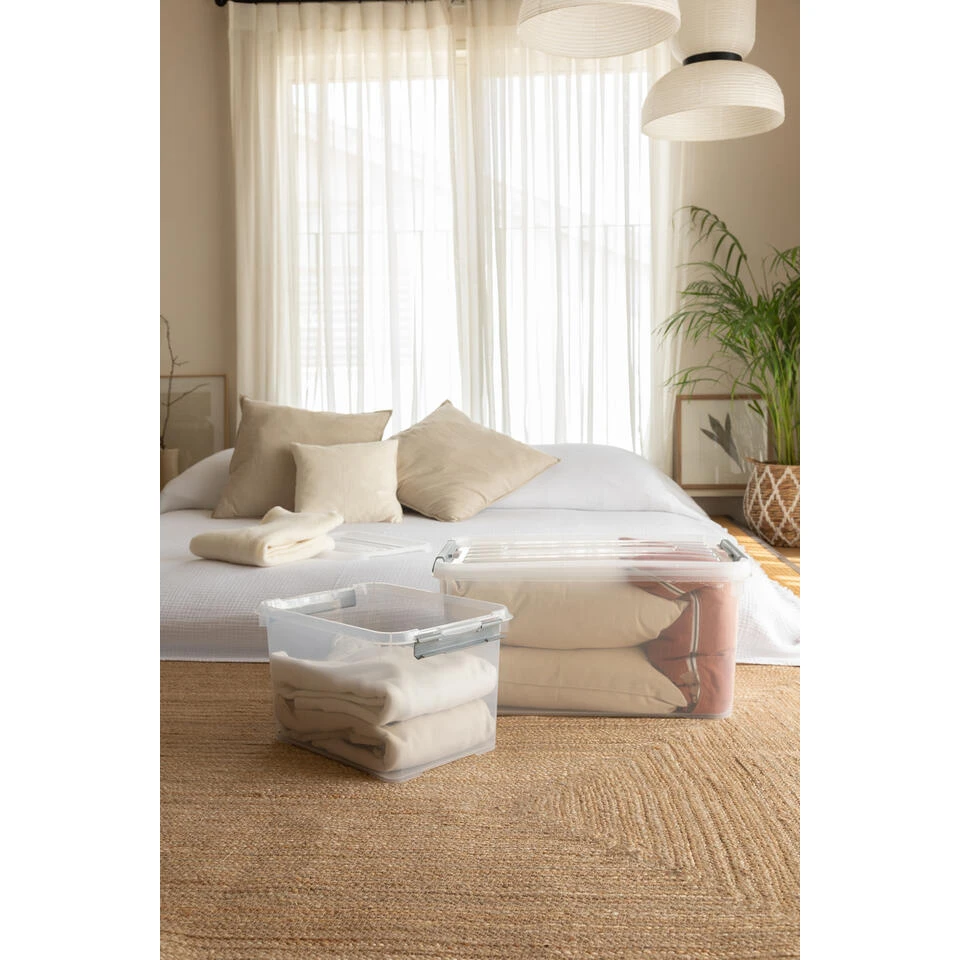 Curver Handy+ Opbergbox - 50L - 2 Stuks - Transparant Met Deksel 5 Curver Handy+ Opbergbox - 50L - 2 Stuks - Transparant Met Deksel - Afbeelding 3